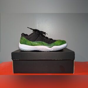 Size 10.5 - Air Jordan 11 Retro Low Snake